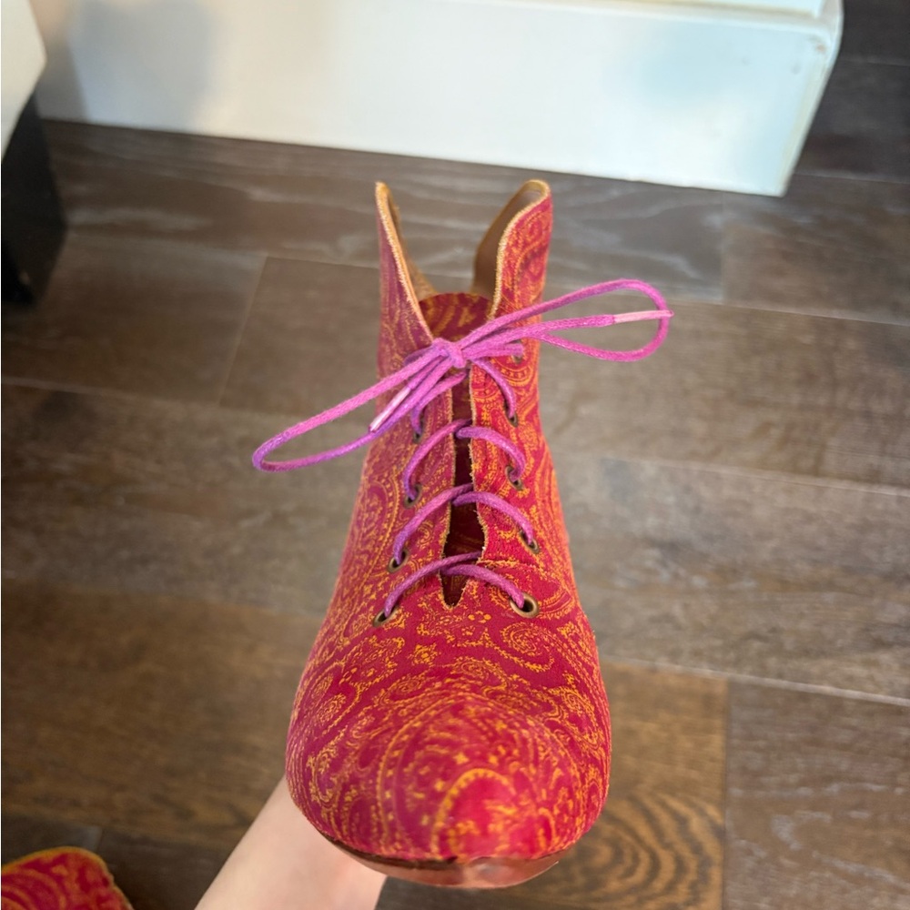 John Fluevog Paisley Lace-Up Ankle Boots - Picture 11 of 14